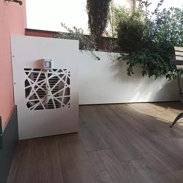 copri-condizionatore-in-alluminio-bianco-ral