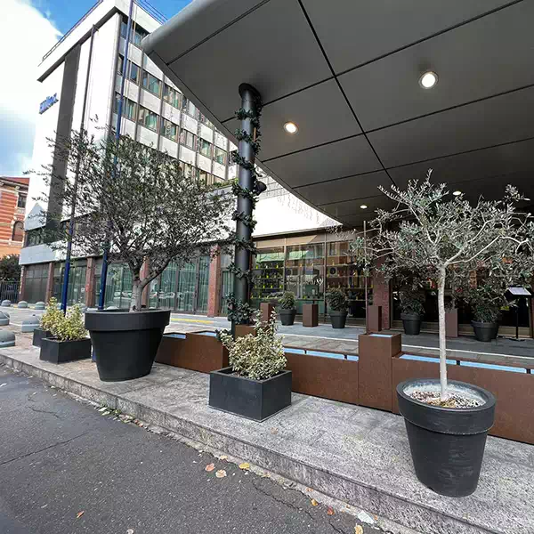 fioriere-tonde-in-preverniciato