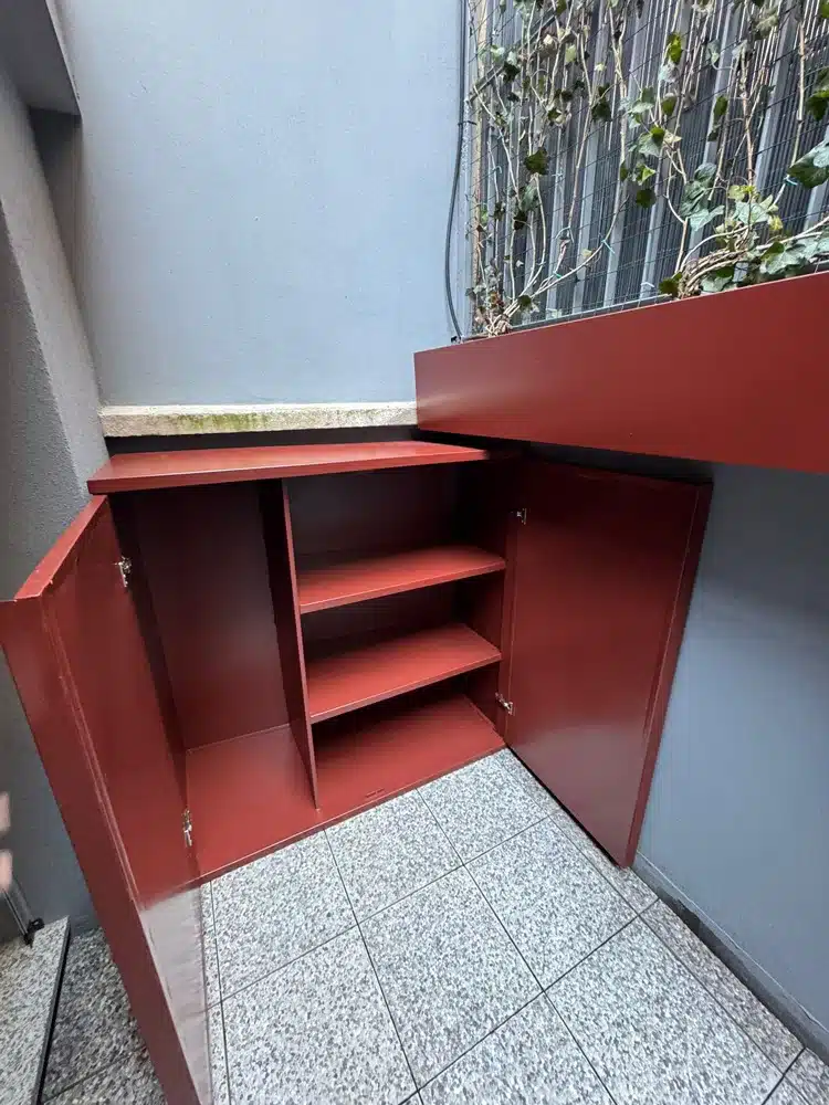 armadio-in-alluminio-saldato-per-il-terrazzo