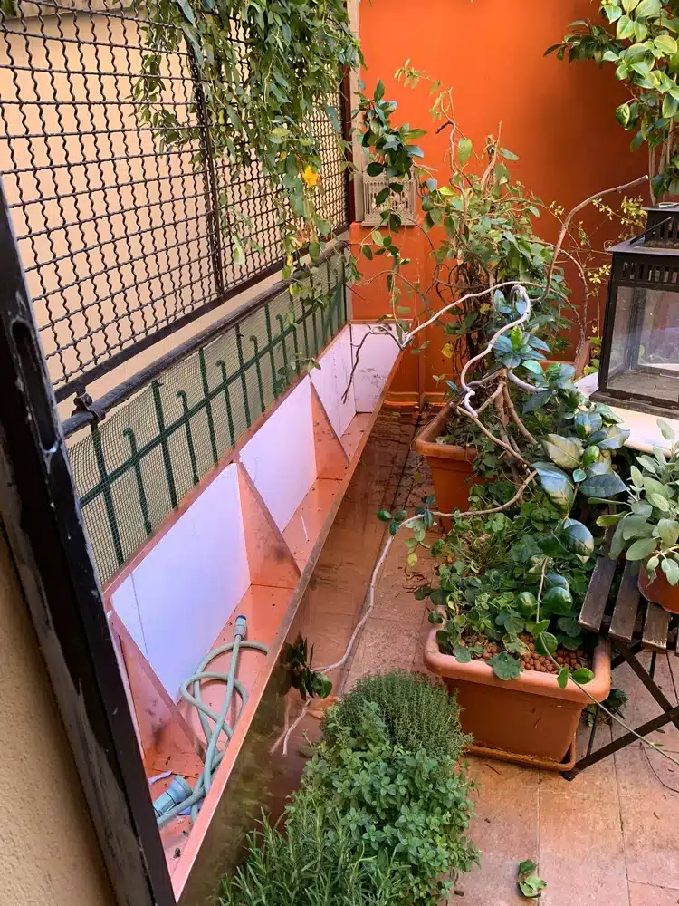 portafiori-in-rame-a-roma